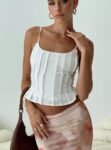 0-modelinfo-kiana-us2_f8994935-9358-4a12-b695-de9997d05328