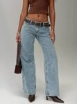 Ellanor Low Rise Slouch Denim Jean Light Blue缩略图 0-modelinfo-natalya-us2_246d5d40-2704-458d-80f4-bfd2b16b4c74