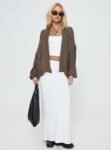 0-modelinfo-elly-us2_0ca8d4a6-0906-40af-9d9b-a4977bbe35bc