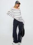 0-modelinfo-summer-us2_61c84094-c4b8-4b13-b45a-a388ab05e6db