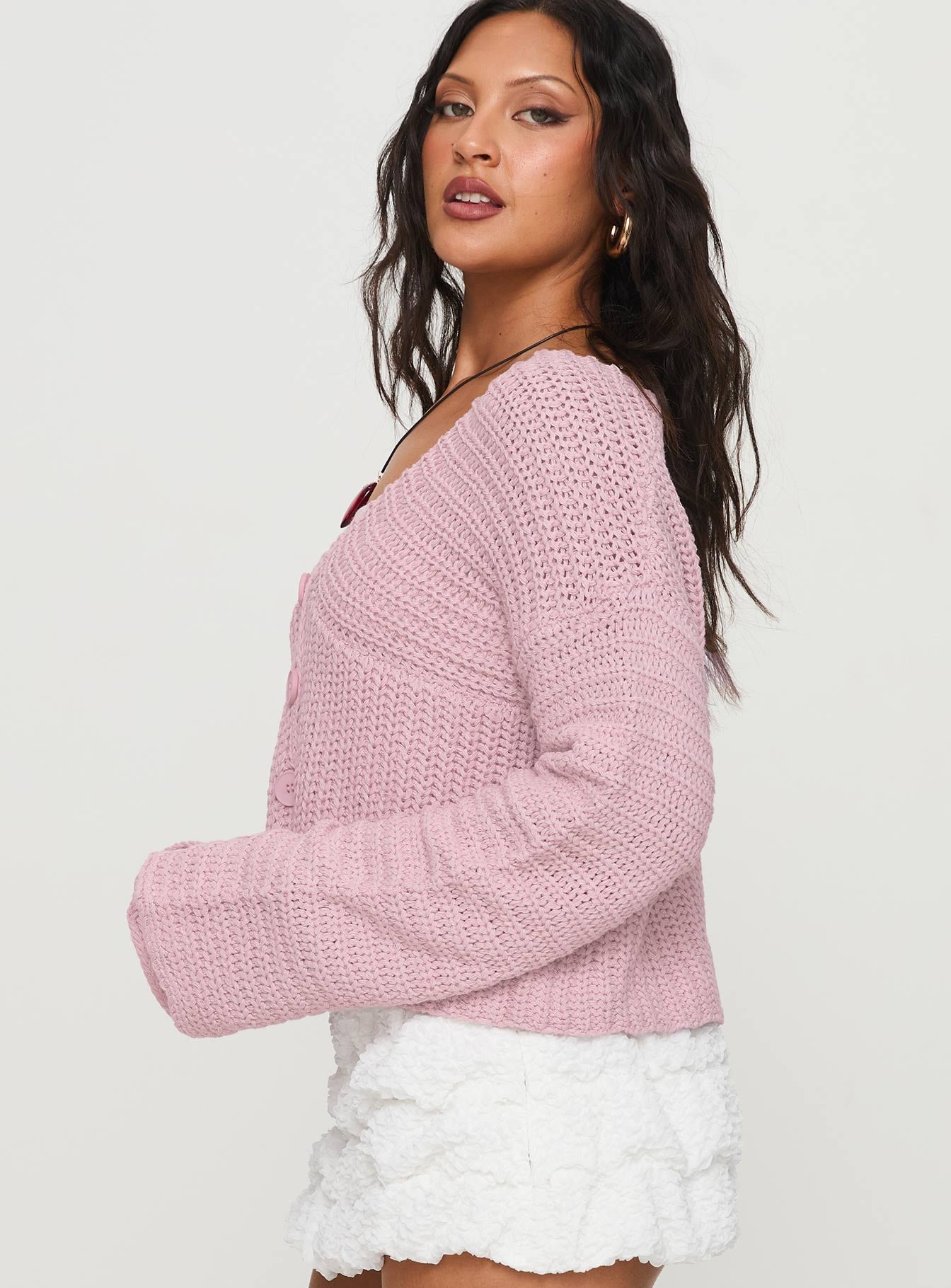 3-modelinfo-Hailey-us4_fc267a9a-b3a9-470d-b09e-9e8f810256a9