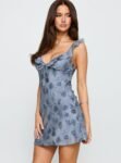 1-modelinfo-brittany-us4_74ce2e26-cc49-4fa9-a075-a072140dea37