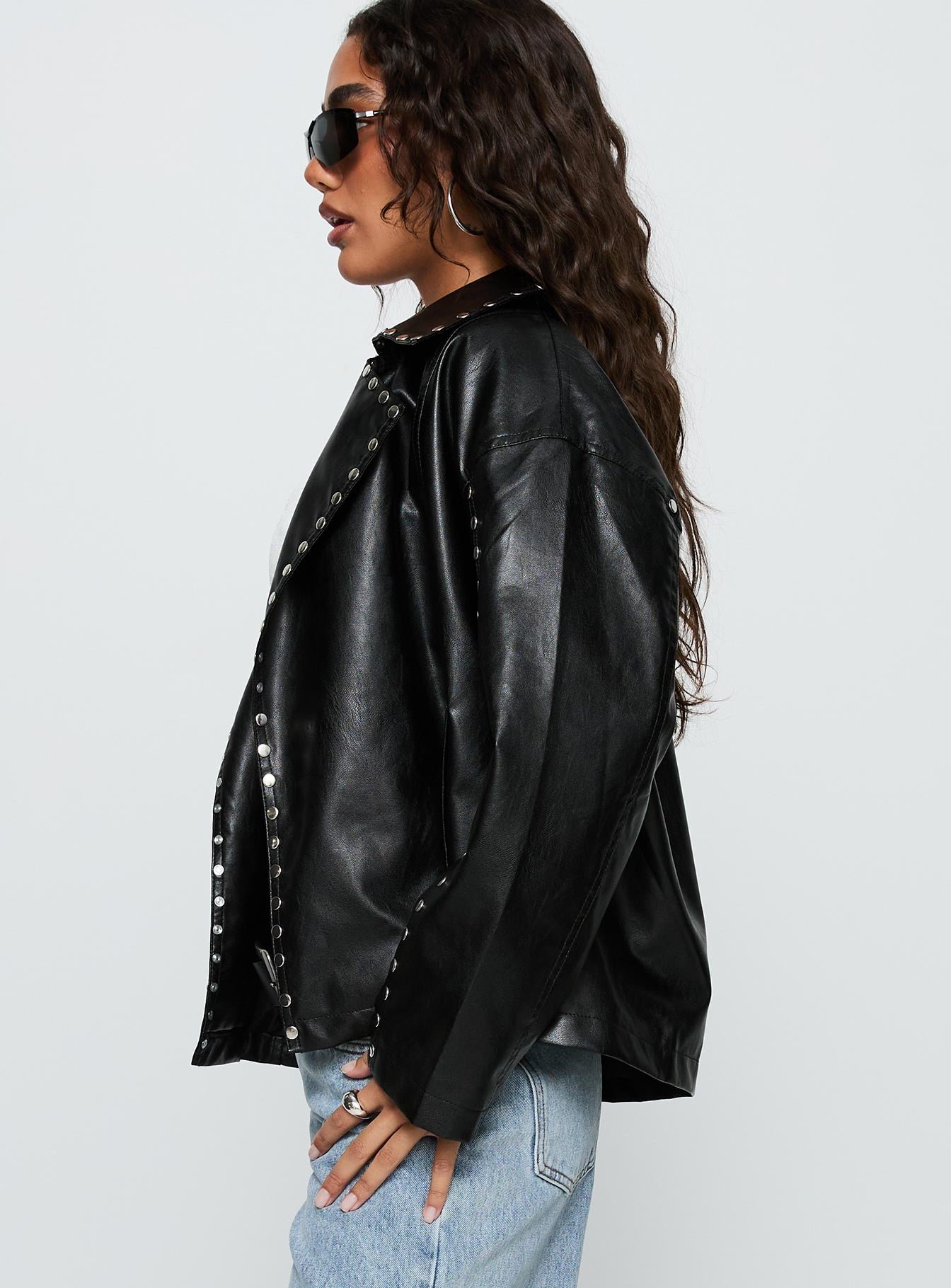 3-modelinfo-natalya-us2_87c5113c-cb88-4f3b-bc00-c15062b49177