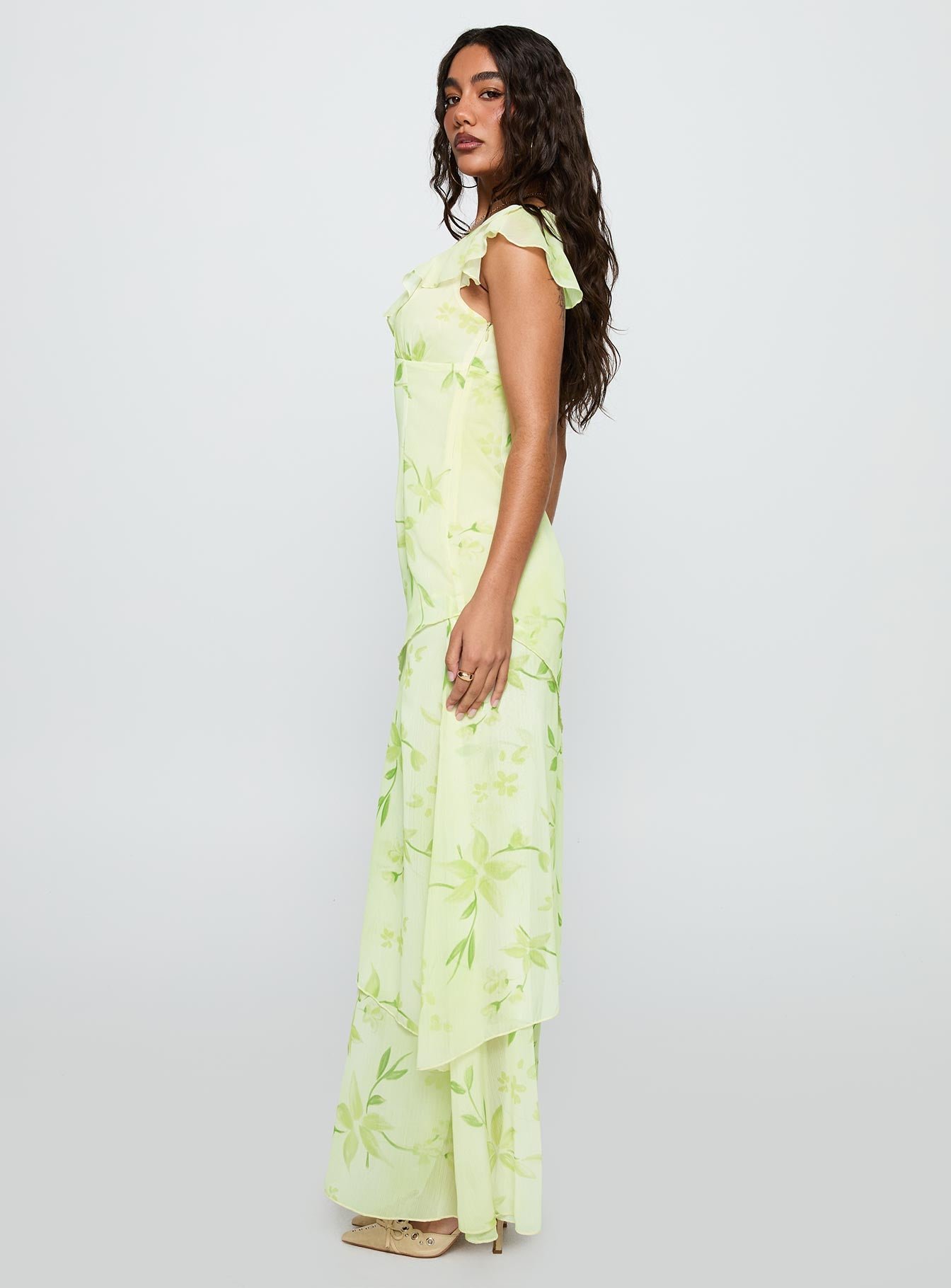 3-modelinfo-natalya-us2_d3b1cf58-4526-4b8b-b898-537f6a9ba653