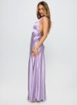 1-modelinfo-saskia-us2_d4b24776-752d-4ff2-b386-eaf68245c395