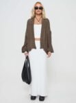 0-modelinfo-elly-us2_0ca8d4a6-0906-40af-9d9b-a4977bbe35bc
