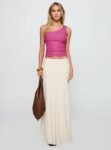 0-modelinfo-summer-us2_0ae01373-47b0-4d38-a138-dfe04804bdc1