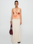 1-modelinfo-holly-us2_0bc0895b-74ed-42f9-af6a-03cc36d6c0df