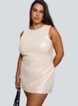 0-modelinfo-shay-us14_9ea2fa91-a26d-41f6-8c29-82697afa8318
