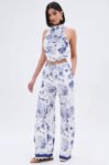 JLM080706-BWHITE-MULTI1