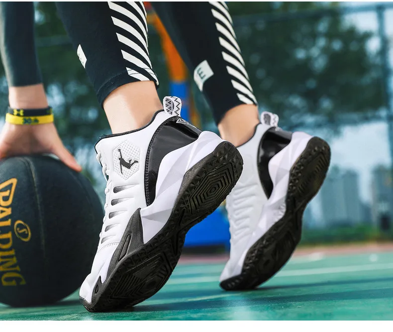 Men’s Basketball Shoes Lightweight Sneakers Unisex Training Footwear Casual Sports Shoes插图5 Men’s Basketball Shoes Lightweight Sneakers Unisex Training Footwear Casual Sports Shoes插图5