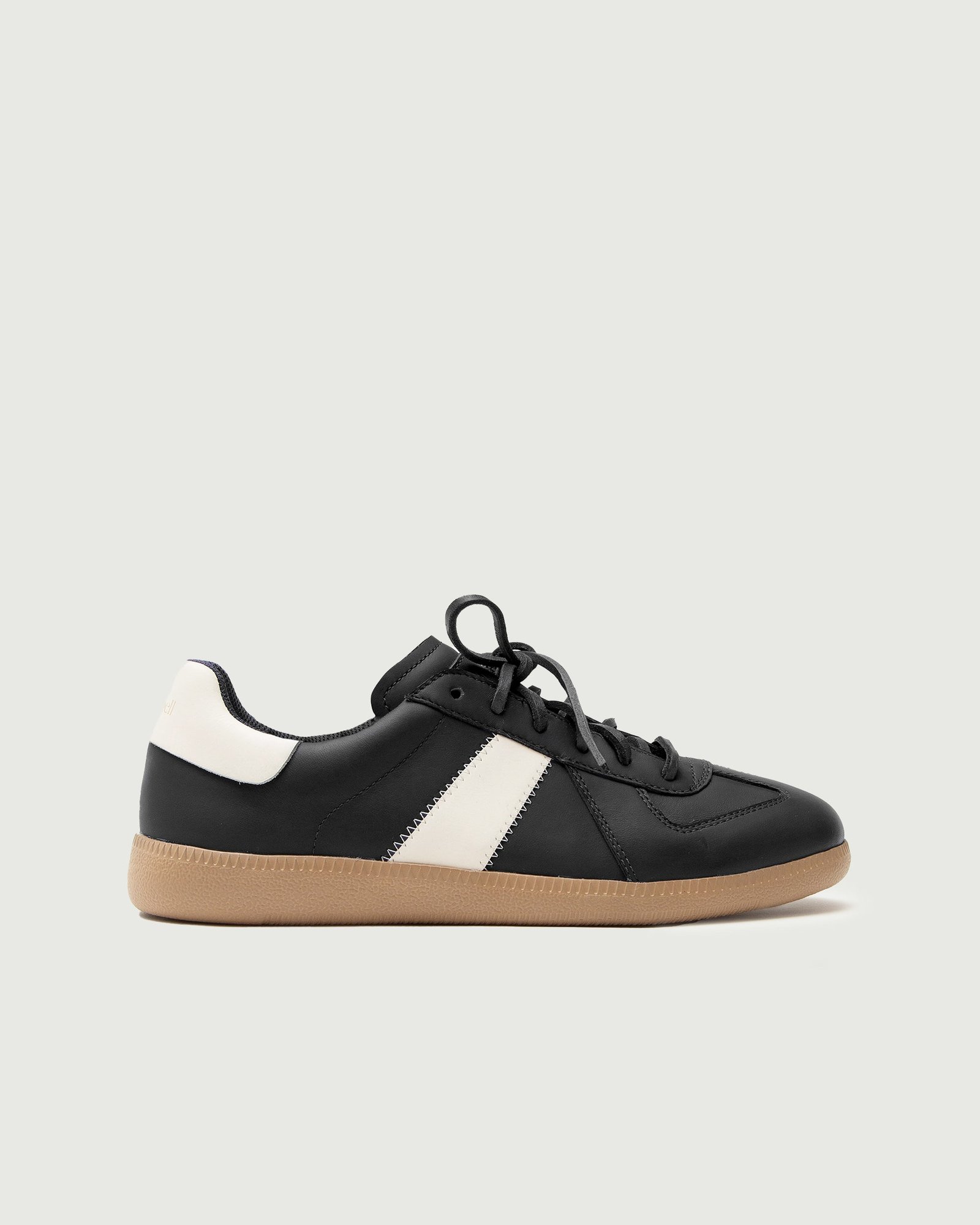 black_profile_0ef2a5dd-4ff7-43ab-bd79-4651a781b443