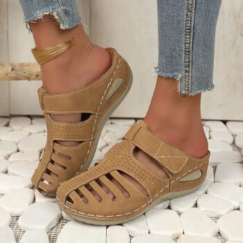 Round Toe Wedge Sandals