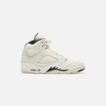 JBFN7405-100AirJordan5RetroSailBlackLtOrewoodBrnCoconutMilk_6713