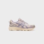 asics-gel-venture-6-vanilla-violet-quartz-1203a712-250-footwear_sneaker-packshots-0